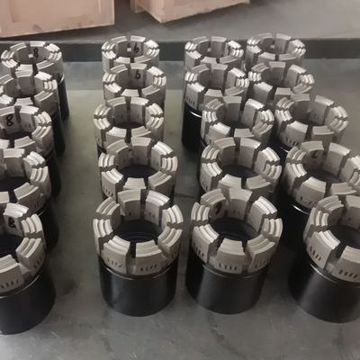 BQ NQ HQ PQ Bits de noyau en diamant à double tube pour diverses tâches de forage