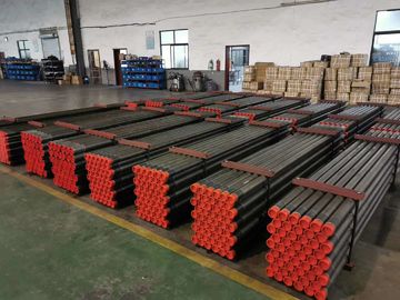Précision soumise à un traitement thermique d'acier de haute catégorie de tubes et tuyaux sans soudure, en acier de Rod de perceuse de câble