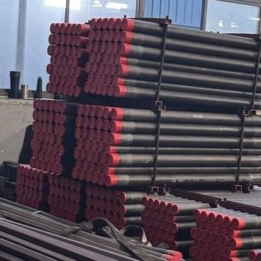 NQ HQ Black Wireline Drill Rod DCDMA STANDARD Traitement thermique éteindre tempérant