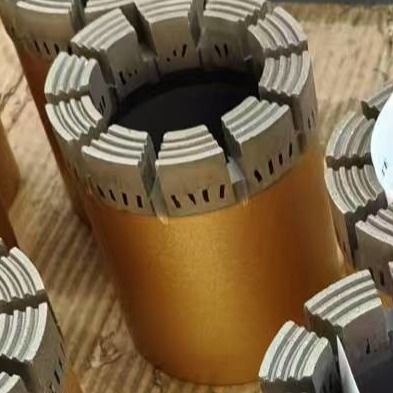 Bits de diamants universels de la série BQ à PQ optimisés pour le noyau de roche dure
