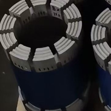 Bits de noyau imprégnés polyvalents compatibles avec les systèmes filaires BQ / NQ / HQ / PQ