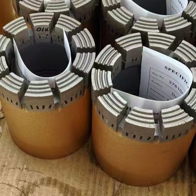 Bits de noyau imprégnés polyvalents compatibles avec les systèmes filaires BQ / NQ / HQ / PQ