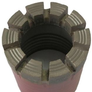 Un bon prix. Forgeage de diamants professionnels de différents diamètres en ligne